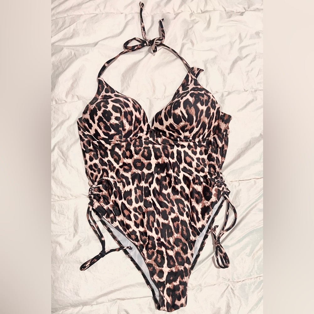 Leopard Print Halter Swimsuit